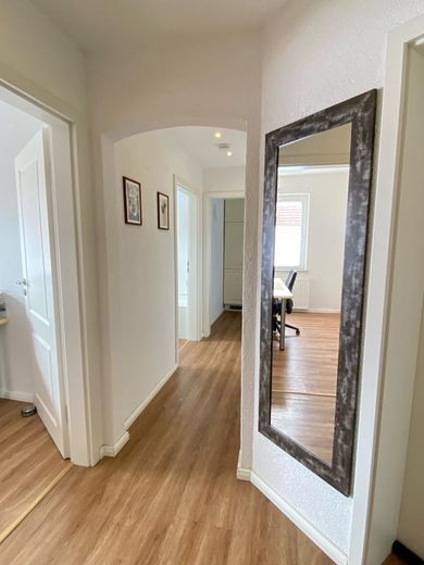 Flur - Blick in die Küche