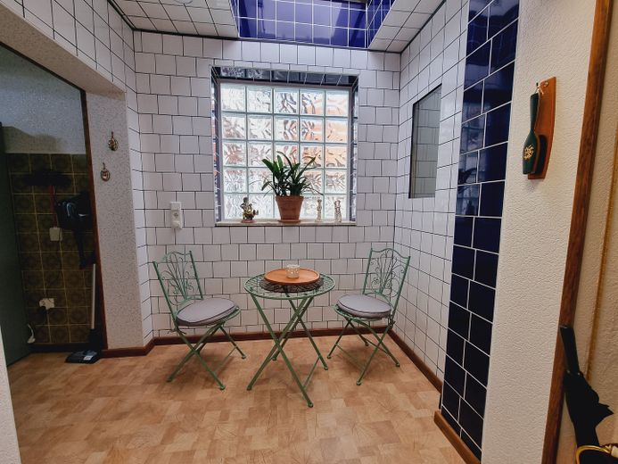 Stadthaus mit drei Ferienwohnung oder Monteuswohnung – Whg. 2 - Eingangsbereich