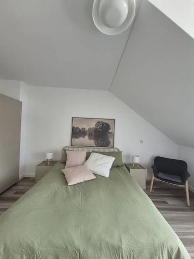 Schöne 2-Zimmer-Wohnung auf 68qm in unmittelbarer Nähe zum Rhein – Foto 9
