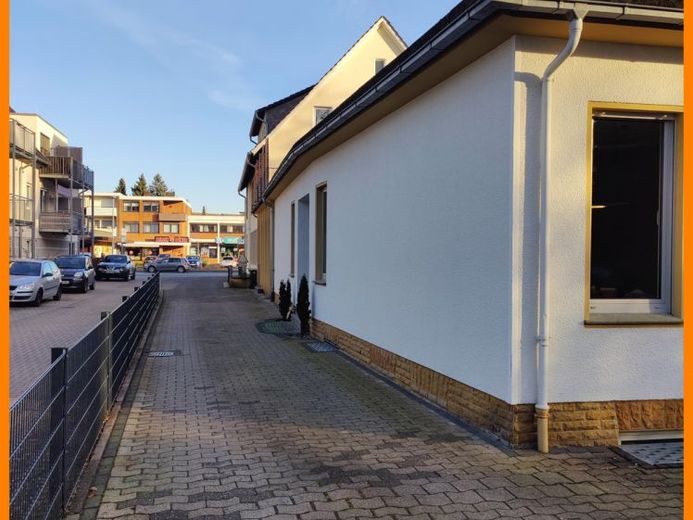 Bien immobilier commercial représentatif dans un emplacement central de Steinhagen - cabinet, bureau, commerce, avec entrepôt ! – Foto 1