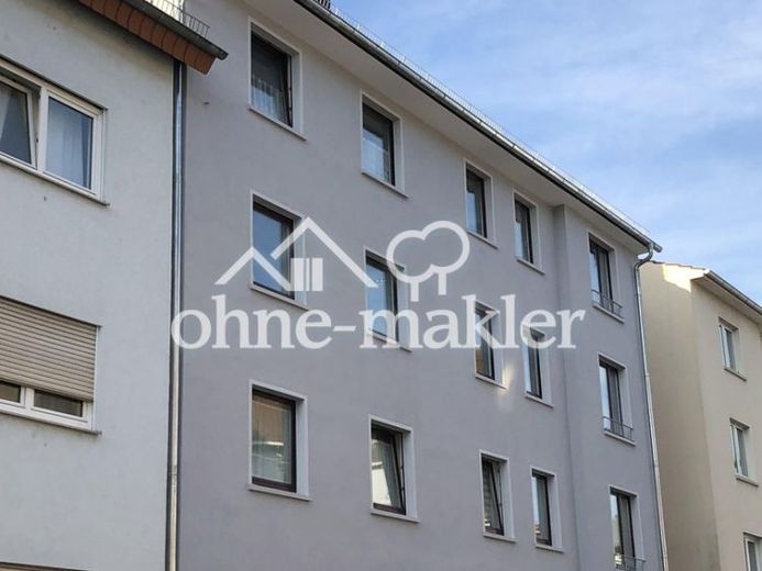 Sanierte Wohnung mitten in Gießen, trotzdem ruhig und sicher mit hohem Freizeitwert – Foto 1