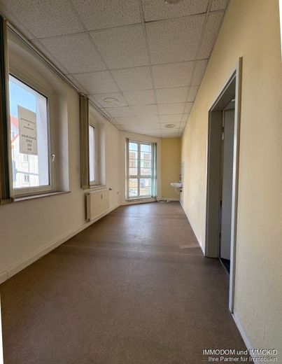 Vielseitige Büro- oder Praxiseinheit preiswert zu vermieten! – Innenansicht