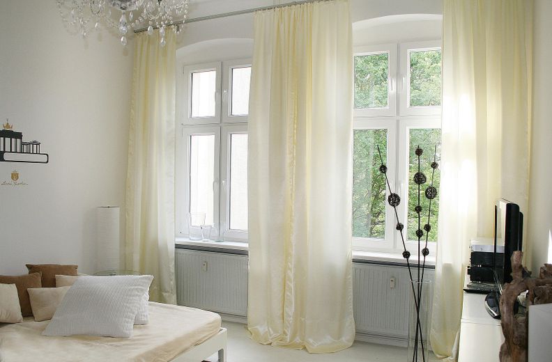 Charmante Gründerzeitwohnung mit originalem Kachelofen – फोटो 1