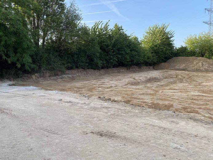 Baugrundstück(e) für EFH, Doppelhaus oder Mehrfamilienhäuser – Foto 1