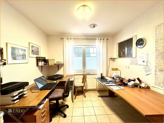 Büro/ Kind EG