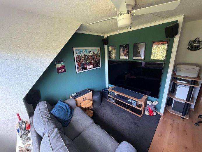 Maisonette di 5,5 locali con ampio soppalco, terrazza sul tetto e vista panoramica su Wülfrath - senza commissioni – Kinderzimmer 2