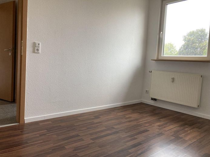 Beautiful, quietly located apartment with three rooms in Dortmund-Wambel – Arbeits-/Kinderzimmer