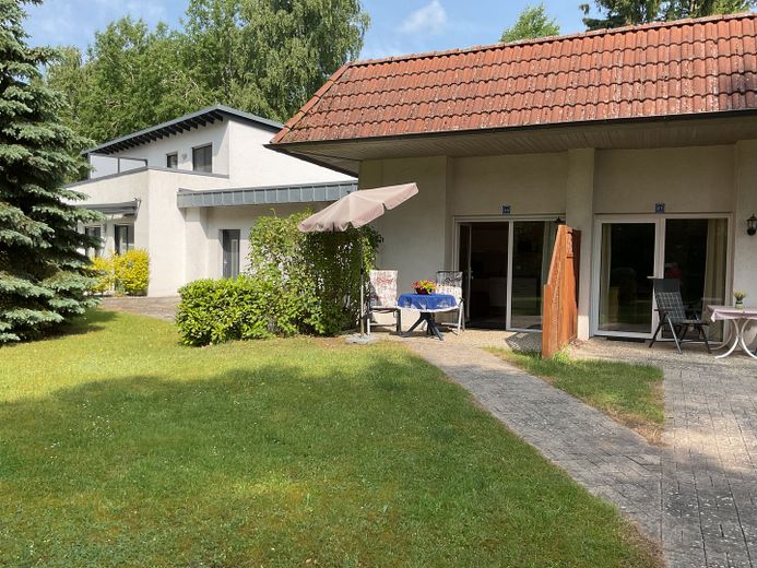 Terrasse/Eingang Nr. 45 und 46