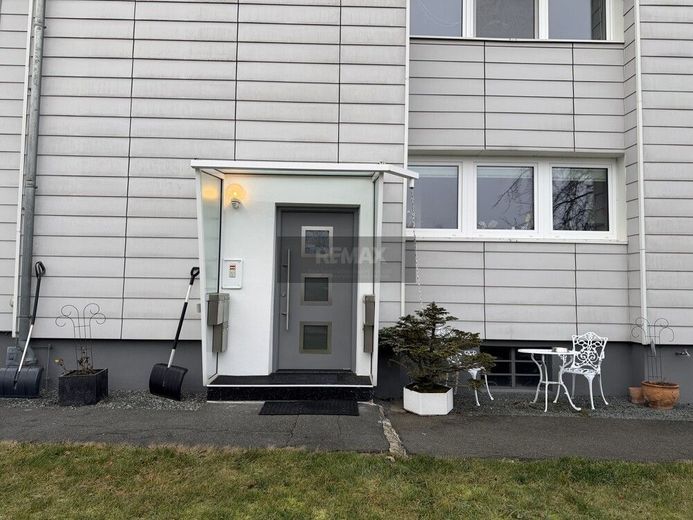Wunderschöne Etagenwohnung mit Balkon in Lichtenberg – Bild 7