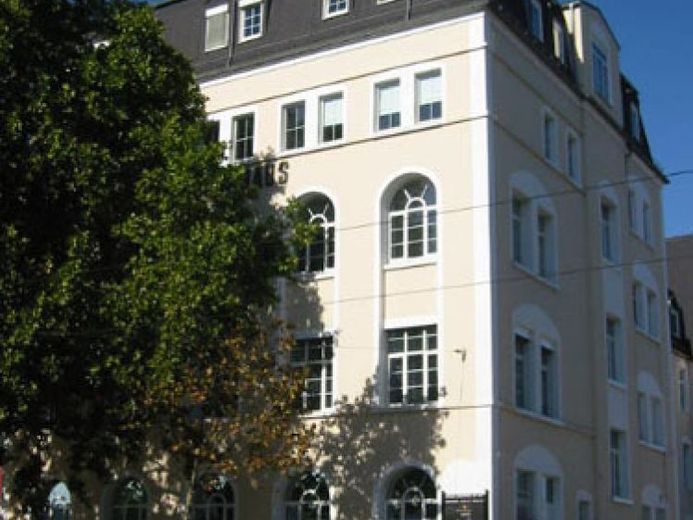 KLE!N - बिना कमीशन - हनाउअर लैंडस्ट्रासे पर कार्यालय इकाई – फोटो 1