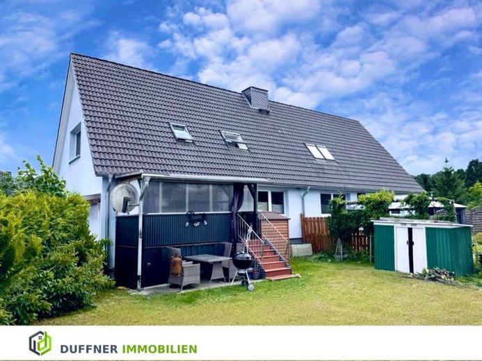 Modernisiertes Mehrfamilienhaus mit 4 Wohneinheiten - zentral in Selent – फोटो 1
