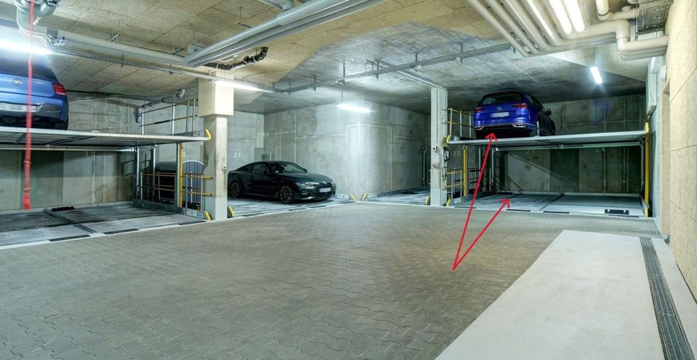 Tiefgaragenstellplätze
