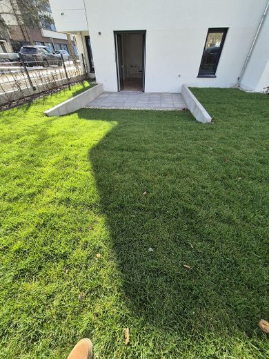 Bln-Lichterf., seniorengerecht, 1-Zi-Neubau 25, 42,7  m²  A+: 8,8 kWh/m2a, priv. Garten, Markenküche – Foto 2