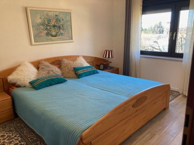 Casa adosada familiar en esquina con jardín de invierno y zona de estar independiente – 1OG_Schlafzimmer 2