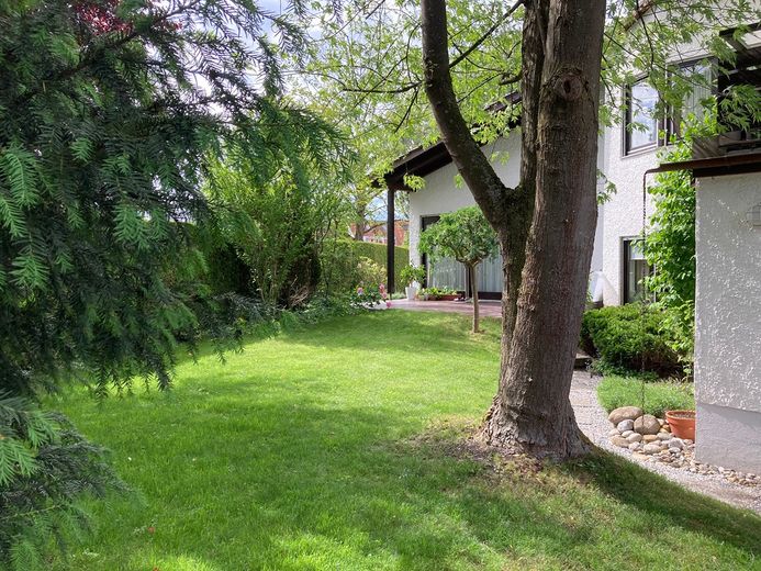Quiet living: 3-room apartment in Karlsfeld – Photo 4