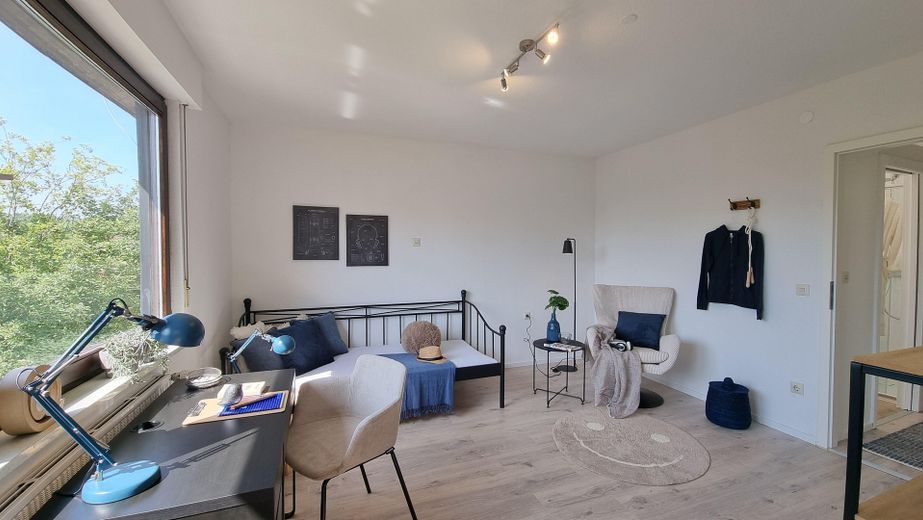 Kinder-/Arbeitszimmer