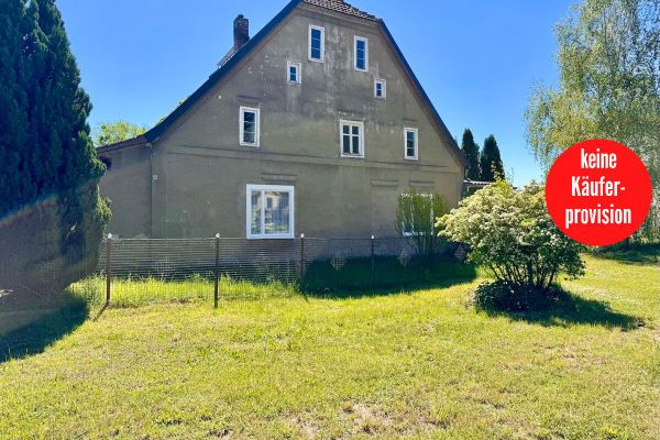 HORN IMMOBILIEN ++ Brüssow yakınlarında, çok geniş bir eve ve çok sakin bir konumda büyük bir bahçeye sahip