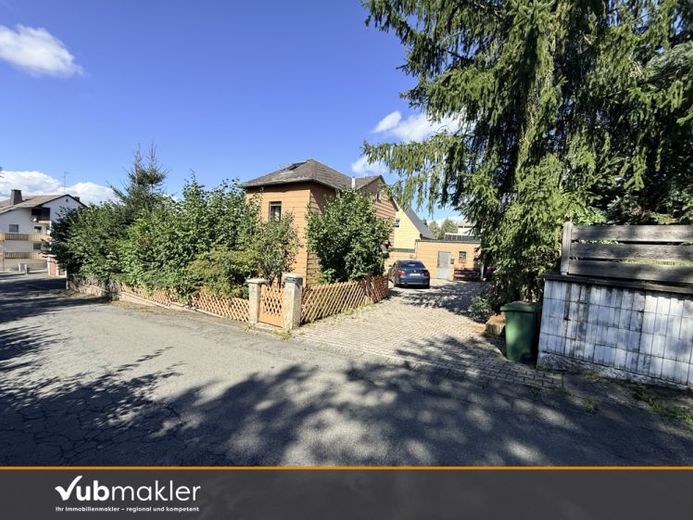 Ruhig gelegenes Haus mit großzügigem Grundstück – Foto 1