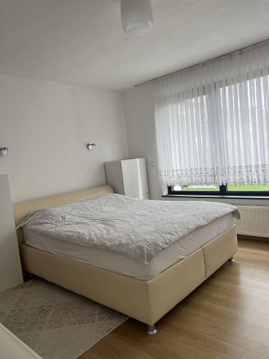 4 Zimmer Wohnung am Kuhberg – Schlafzimmer 1