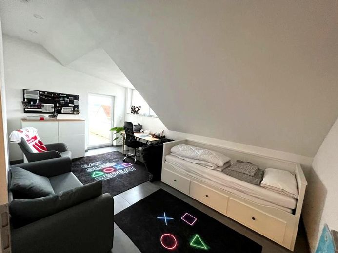 Modern 3-room apartment with balcony, fitted kitchen and underfloor heating – Foto 4