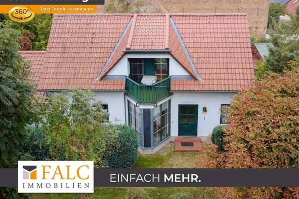 Schorfheide k. Berlina: 2 domy mieszkalne, 21 kWp PV, działka 4.050 m²