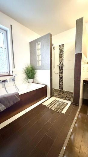 In diesem wunder-vollen Traum-Haus ist ALLES möglich, Wohnen und Arbeiten – Photo 10