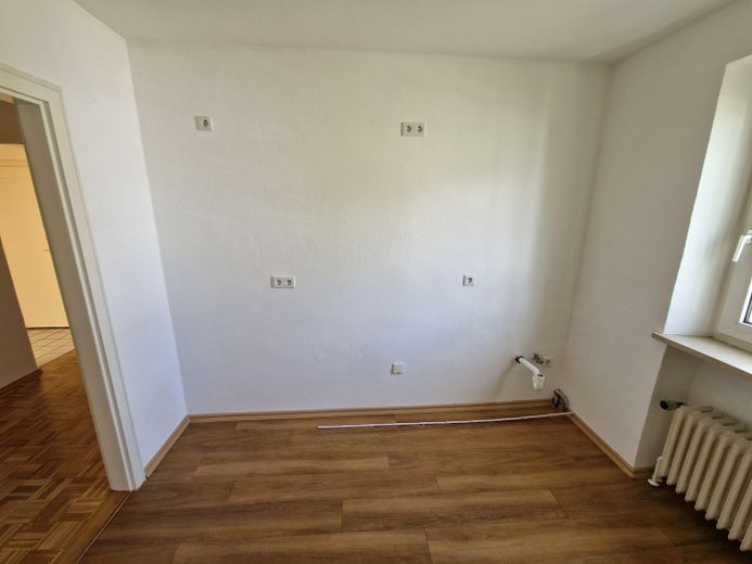 3-Zimmer-Wohnung mit neuer Einbauküche in zentraler Lage von Augsburg – Küche