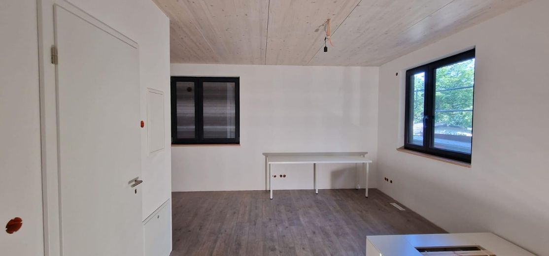 Wunderschöne Wohnung im Grünen und nahe zum KIT – Foto 2