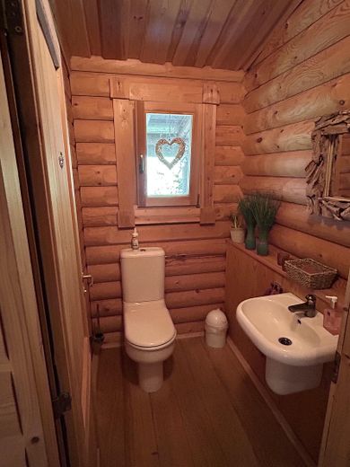 Haupthaus - Gäste-WC