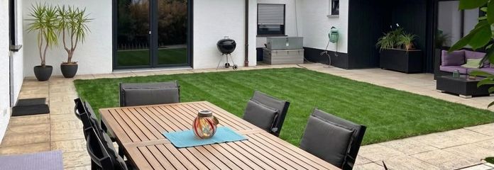 Luxuriöse Wohnoase am Weinberg: liebevoll saniert, privat verkauft. – Privater Garten