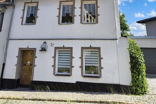 PREISÄNDERUNG Stadthaus für Liebhaber, Zentrum Schkeuditz, Provisionsfrei