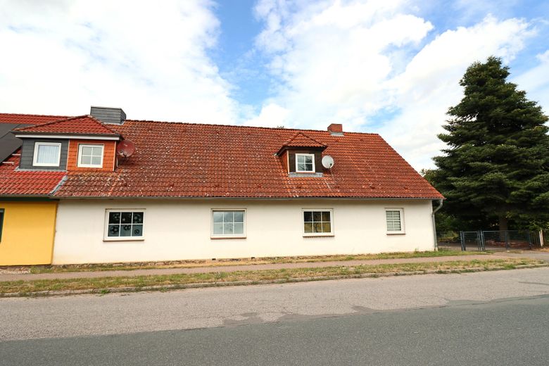 Plauer See’de büyük ikiz ev – büyük arsa ve çift araçlık carport – Fotoğraf 4
