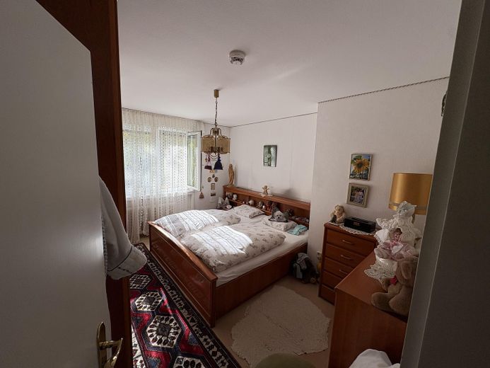 Wiesbaden’de 3 odalı daire – Schlafzimmer