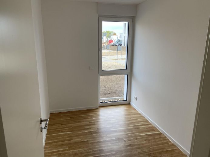 Stijlvol nieuwbouwappartement met privétuin net buiten Berlijn – Foto 5