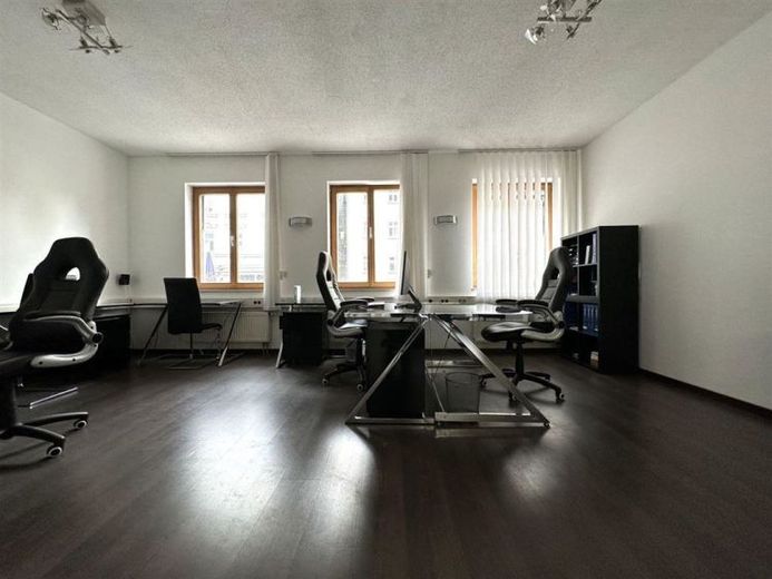 CO-CITY ** Office spaces on the 1st floor ** from July approx. 97 sqm ** – Foto 1