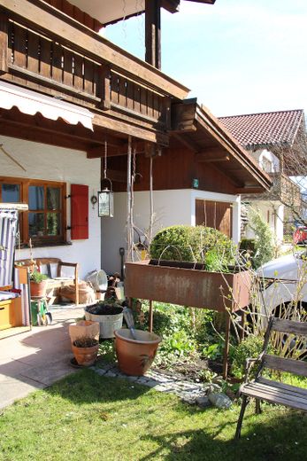 Gepflegtes Reiheneckhaus in ruhiger Lage – Terasse, Südausrichtung