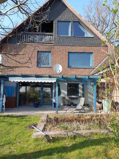 überdachte Terrasse im Süden