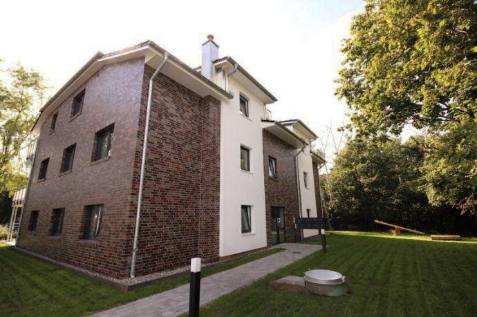 Appartement en copropriété haut de gamme de 2 pièces avec terrasse et place de parking en sous-sol – Familäre Atmosphäre