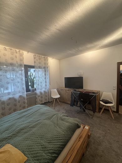 Przestronne 3 pokoje, kuchnia, przedpokój, łazienka, balkon w Viersen – 2.SZ