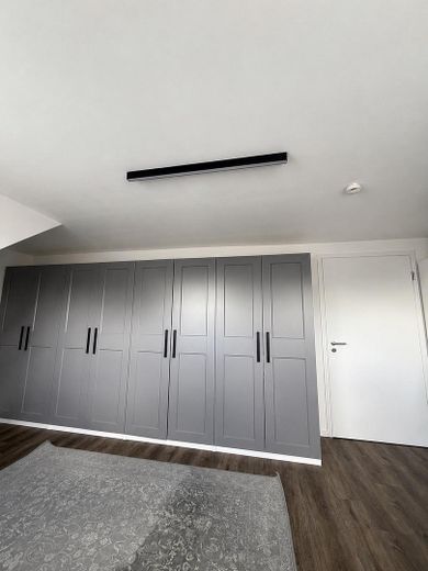 2023 yapımı dubleks · bağımsız ev girişi · balkon · 3 oda · mobilyalı mümkün – Fotoğraf 15