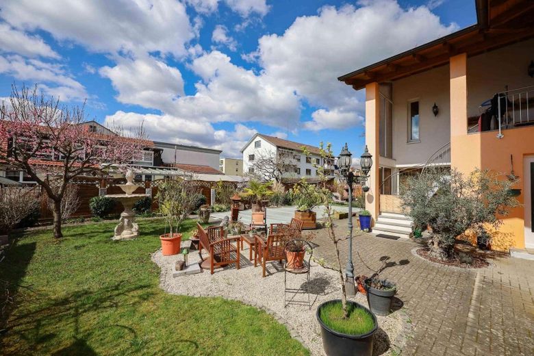 AussenansichtSüd u.Westseite_3