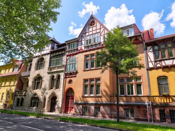 renovierte 3-Zi.-Whg. mit Gartenmitbenutzung – Foto 1