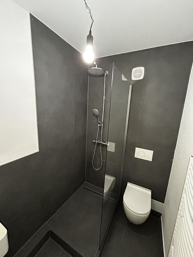 Ampio appartamento ammobiliato di 1 stanza con balcone a Monaco-Solln, disponibile dal 01.04.2026 – Foto 6