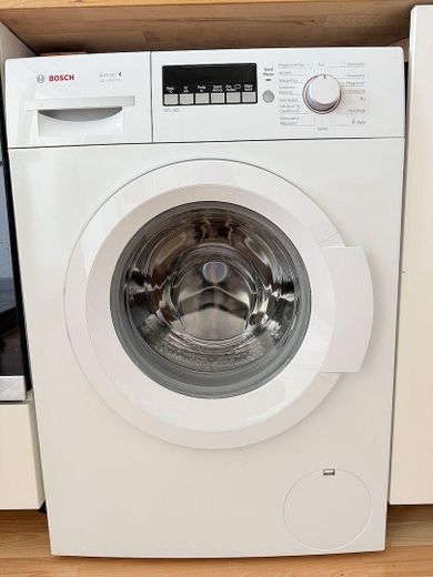 Bonn-Zentrum: 2,5-Zimmer-Wohnung mit Terrasse & Panoramablick, 1A-Lage Fußgängerzone – Waschmaschine
