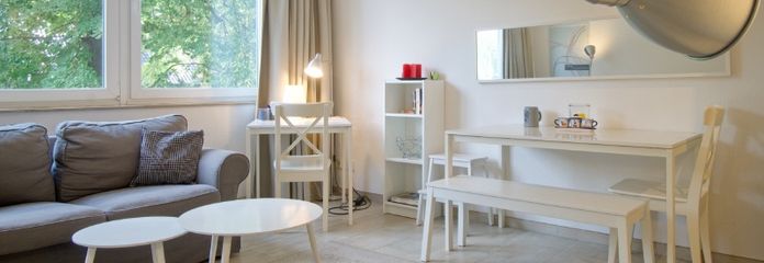 Vivienda recién amueblada, moderna y acogedora cerca de METRO. Posibilidad de acceso a Internet y plaza de aparcamiento. – 23b99d07564dde24f67747498bd05e06544de671.jpg