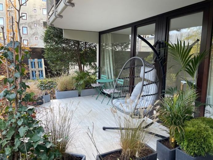 Exklusiv sanierte 2‑Zimmer‑Wohnung mit Terrasse im Glockenbachviertel – Foto 1