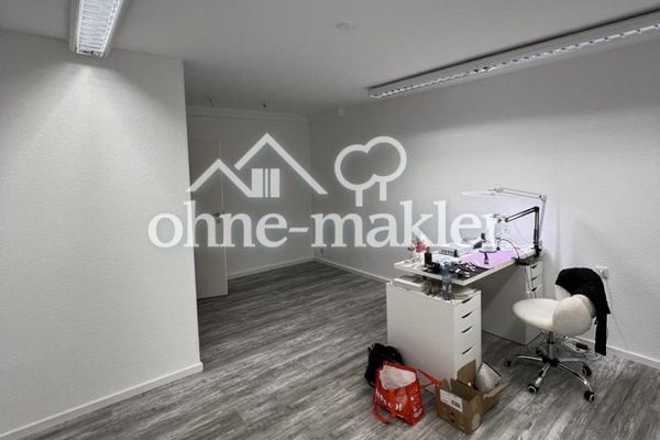 3 separate Gewerbeeinheiten ideal für Kosmetikstudio, Friseurladen, Massagesalon usw.