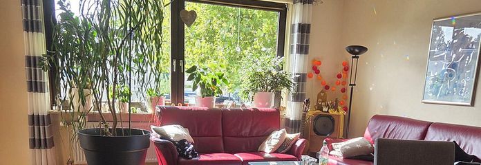 -provisionsfrei- 3,5-Zimmer-Wohnung mit Balkon, EBK & Garage in der Aplerbecker Mark – Wohnzimmer