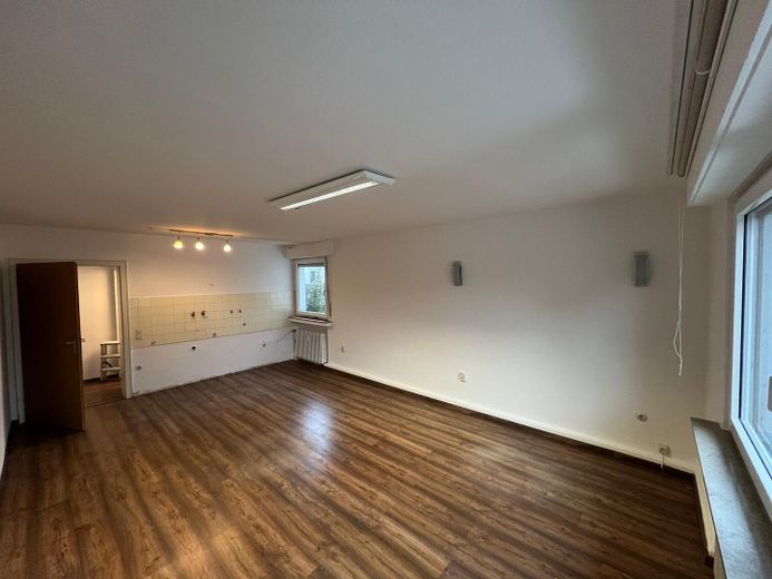 Gewerbe Zimmer 1