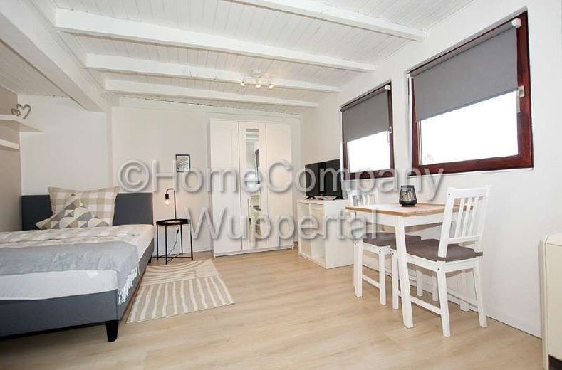 Charming city apartment with very good infrastructure and DSL Wi-Fi, near Helios Clinic Barmen – c8a008c27fd0d32cca4b05dcd5d29c7ffde72d24.jpg